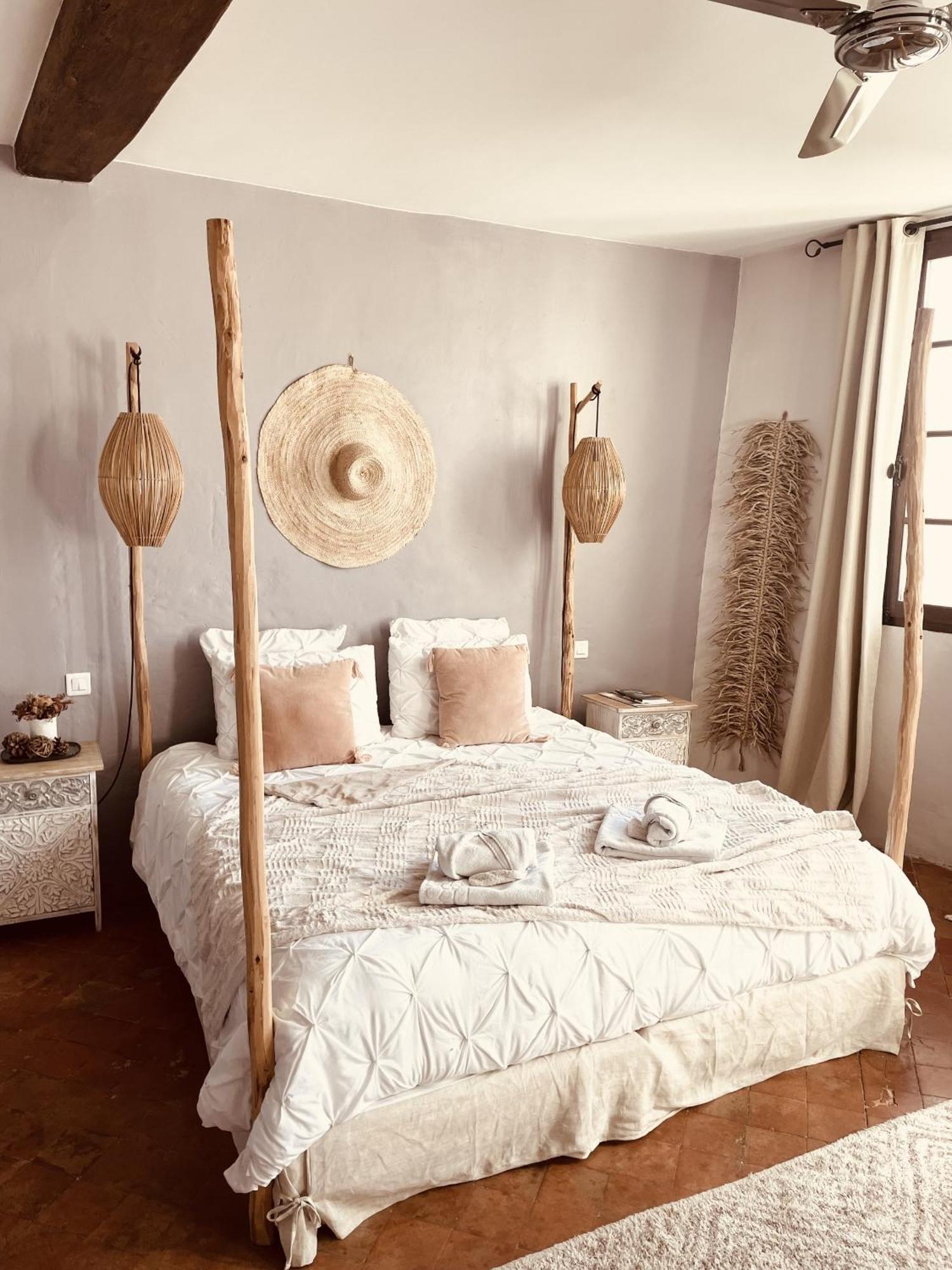 B&B Temps Suspendu Provence Pernes-les-Fontaines Zimmer foto