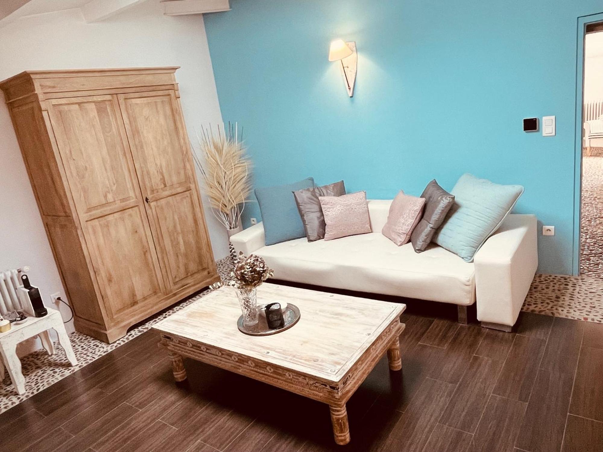 B&B Temps Suspendu Provence Pernes-les-Fontaines Zimmer foto